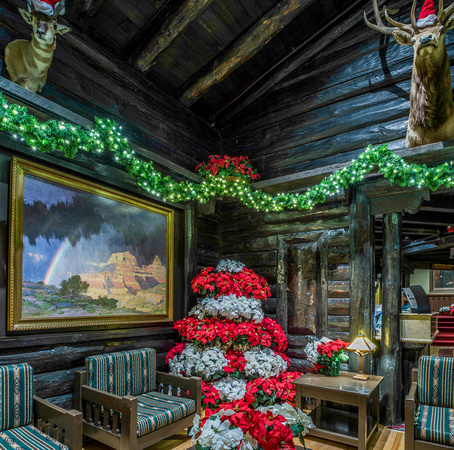 El Tovar Hotel Decorated for the Holiday Season